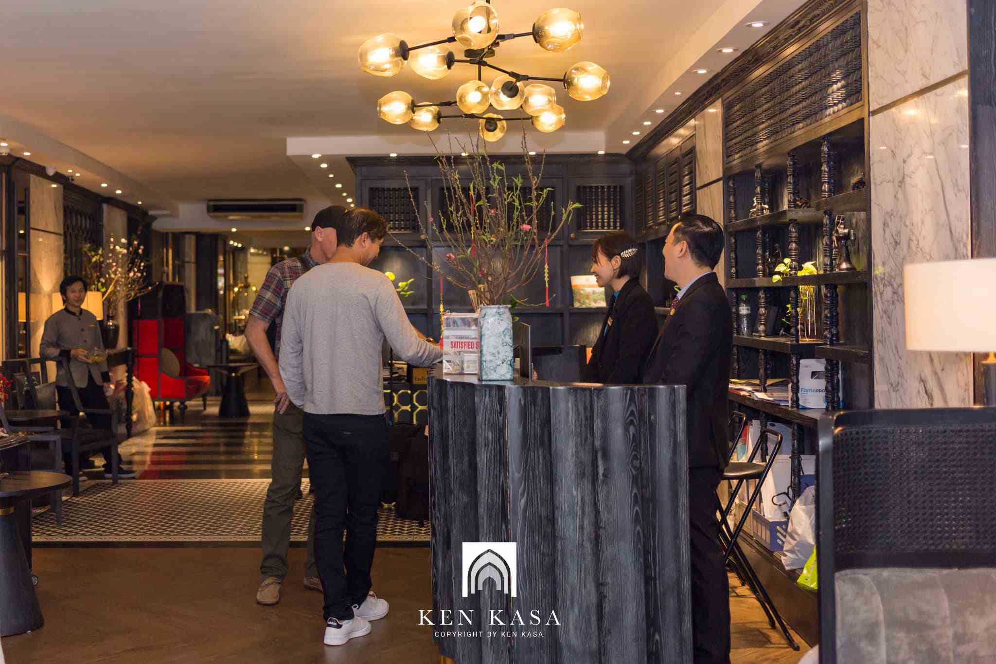 Lợi thế cạnh tranh của Shining Central Hotel & Spa